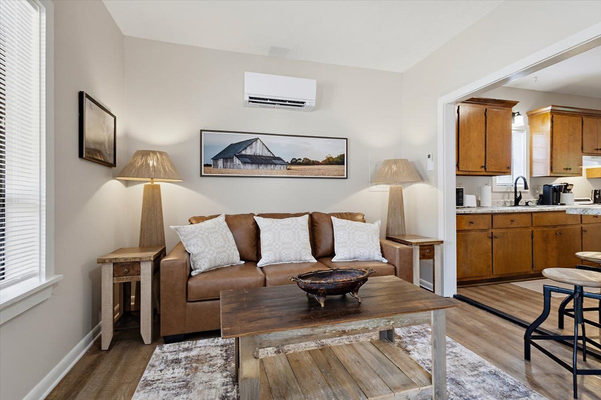 Cabin9-10