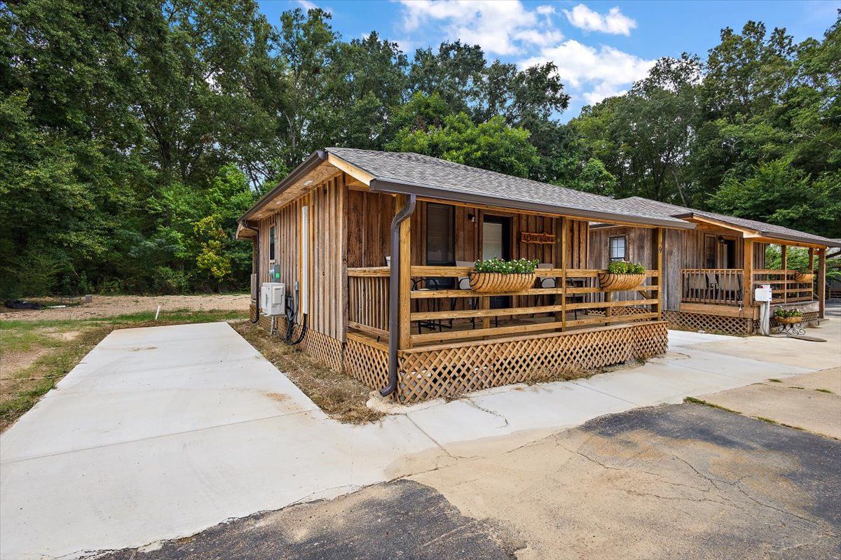 Cabin9-2